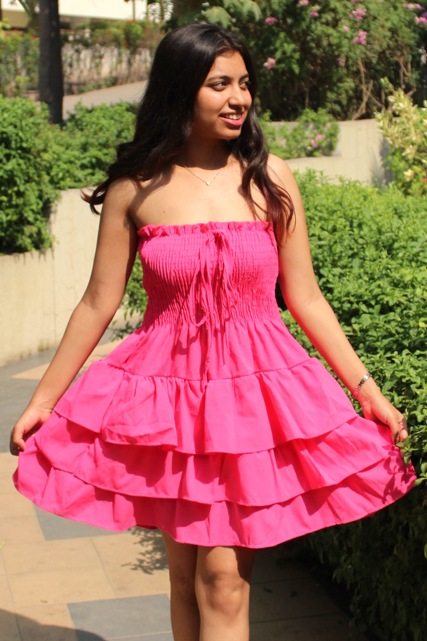 Tiered Tube Knot : Pink