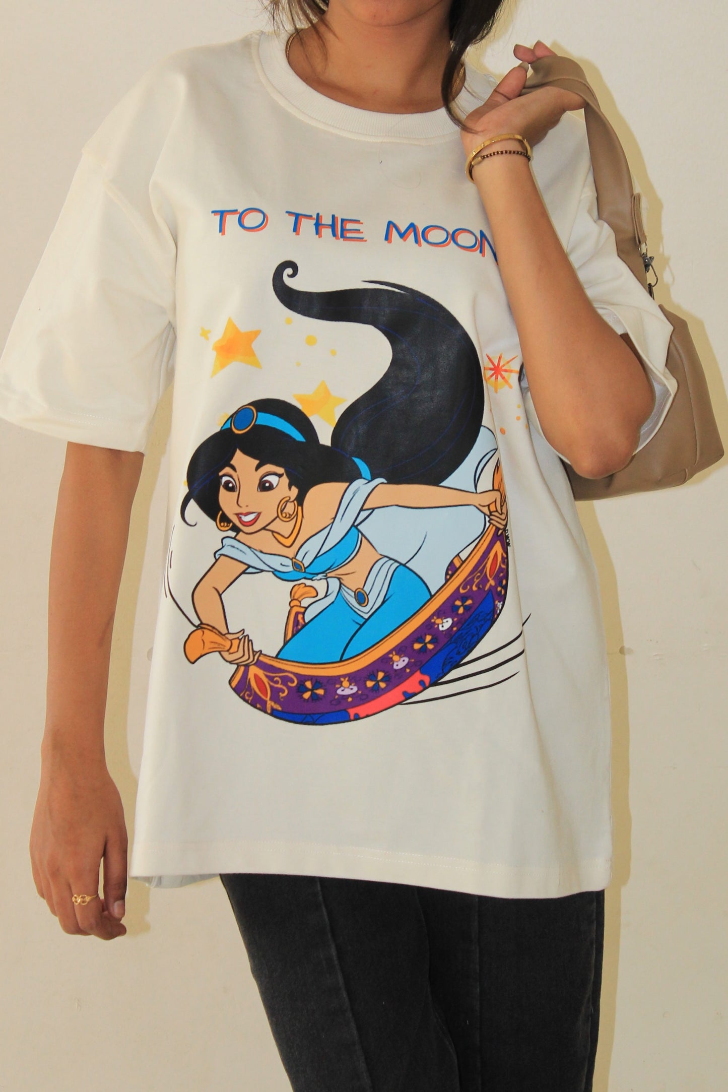 DW : TO THE MOON